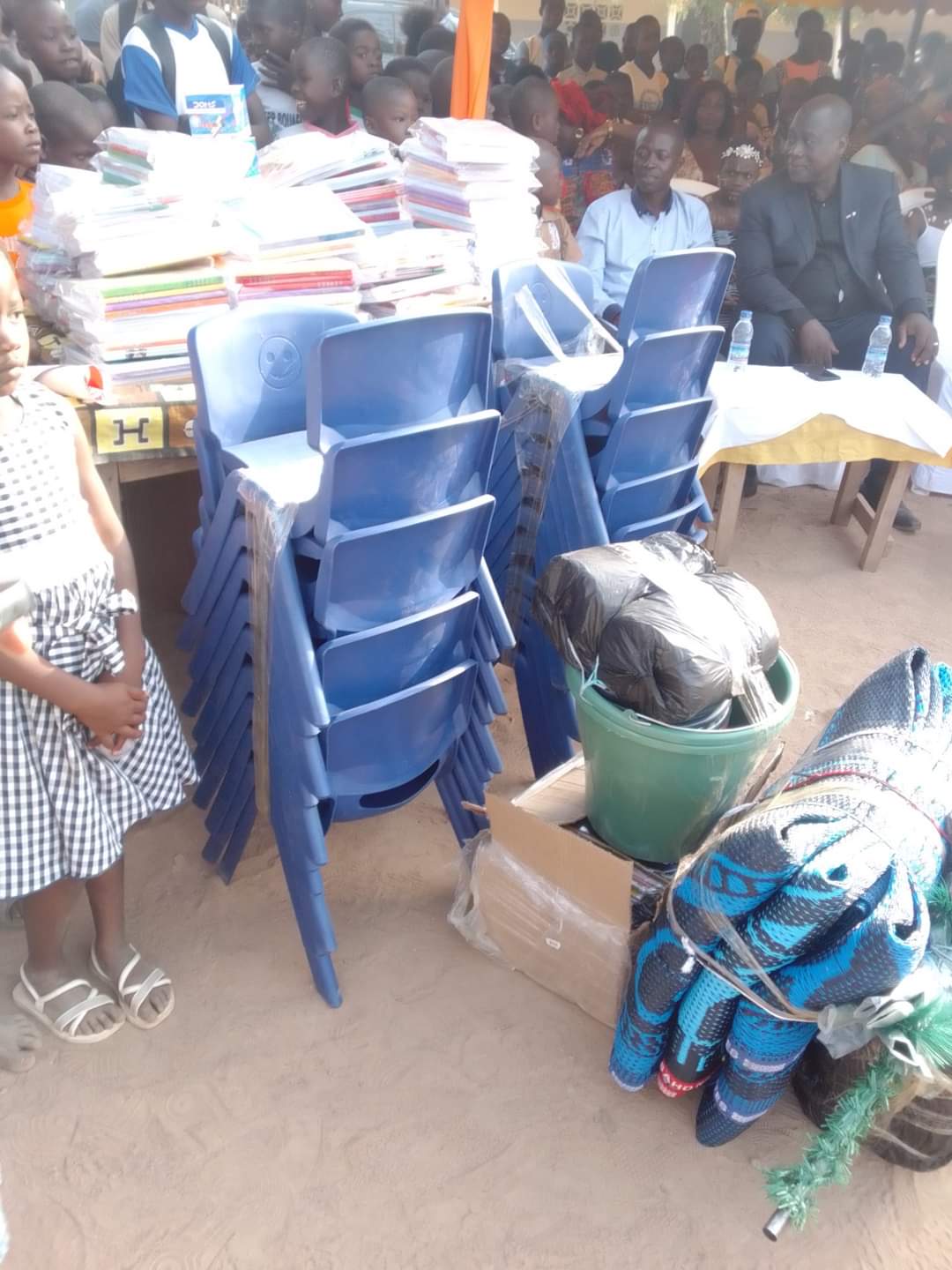 Dons de Fréderik N'DIA ce vendredi 29 novembre 2024 à EPP DEHITA