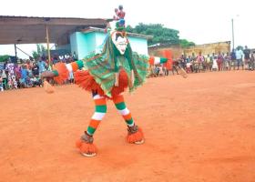 Le masque Zaouli de Djomambo en prestation